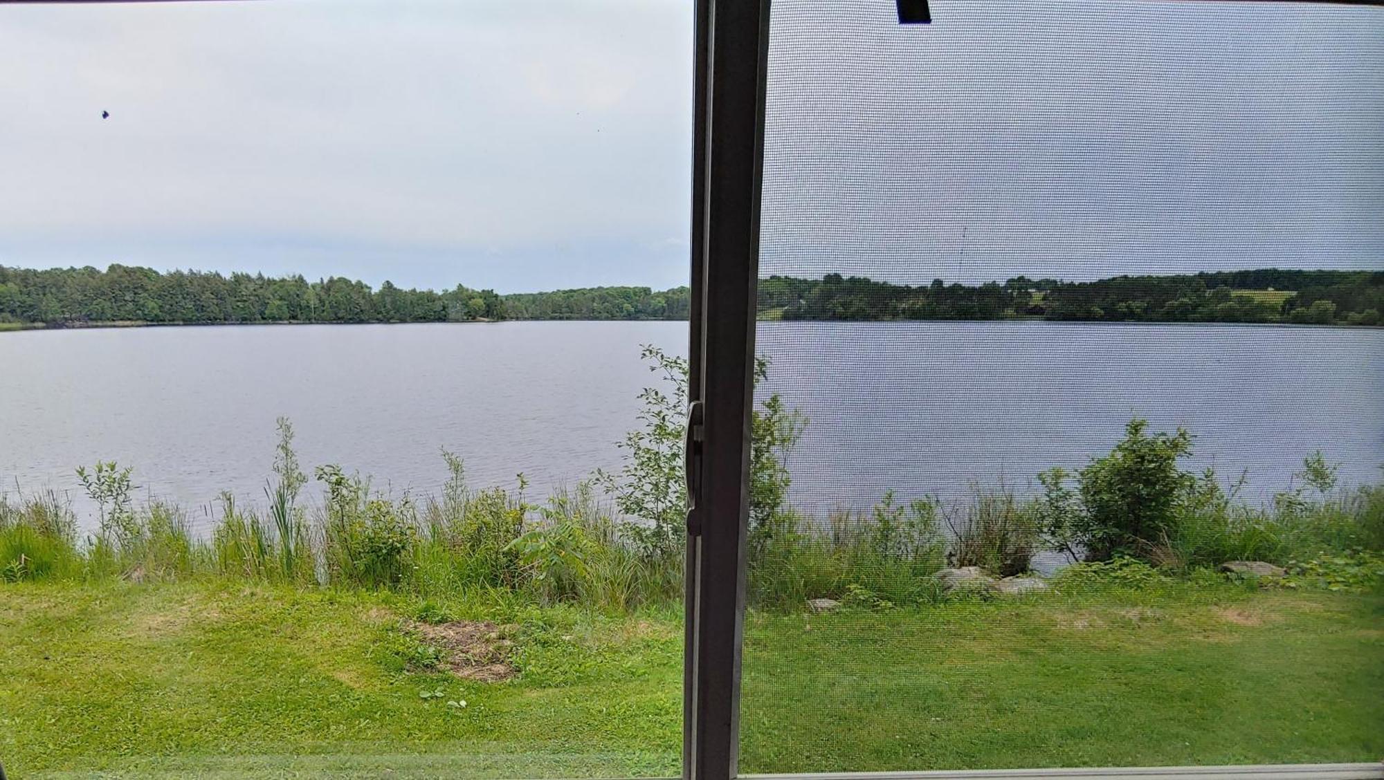 Lakeshore Motel Ice Lake Iron River Exterior foto